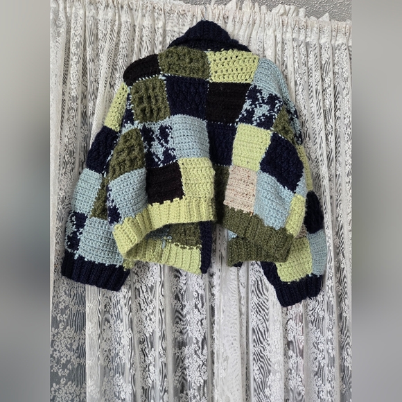 Handmade Wool Patchwork Cardigan – Super Thick & Heavy – Oversized Fit - Picture 9 of 10